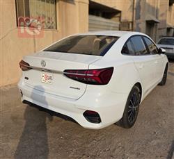 MG 5 Plus
